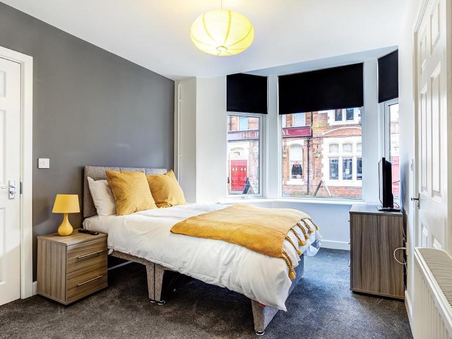 Townhouse Plus @ 166 Edleston Road Crewe Bagian luar foto